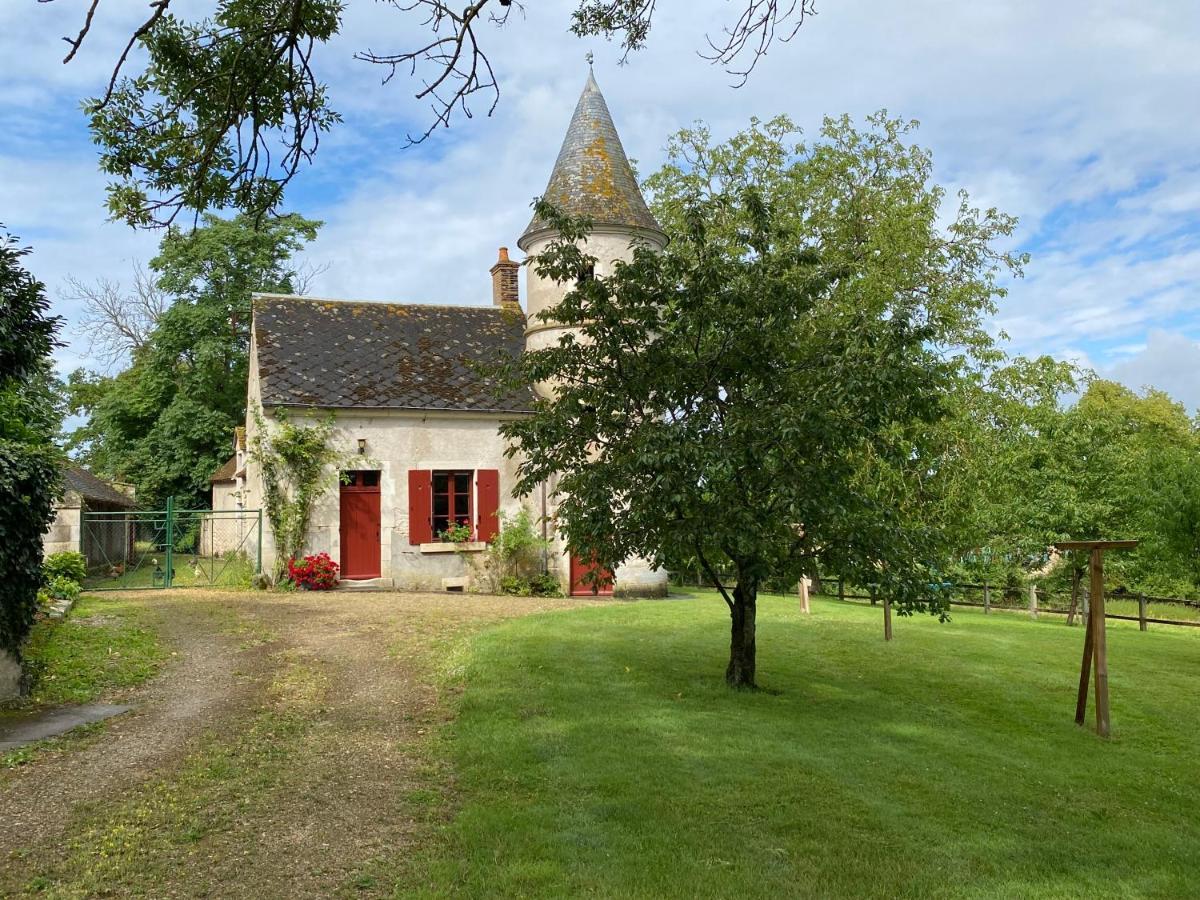 B&B Chateau De Preuil Vallenay Екстериор снимка